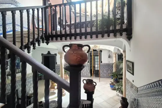 Image 6 thumb