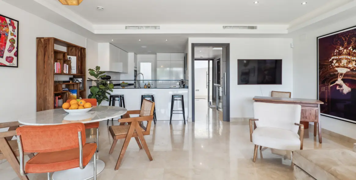 Sale of townhouse in Marbella (district The Golden Mile) 3