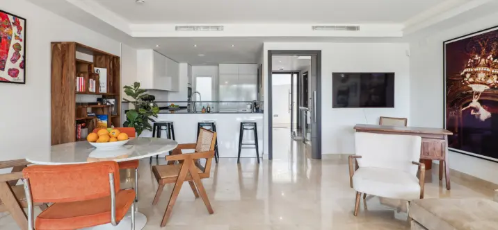 Townhouse R5042473 2