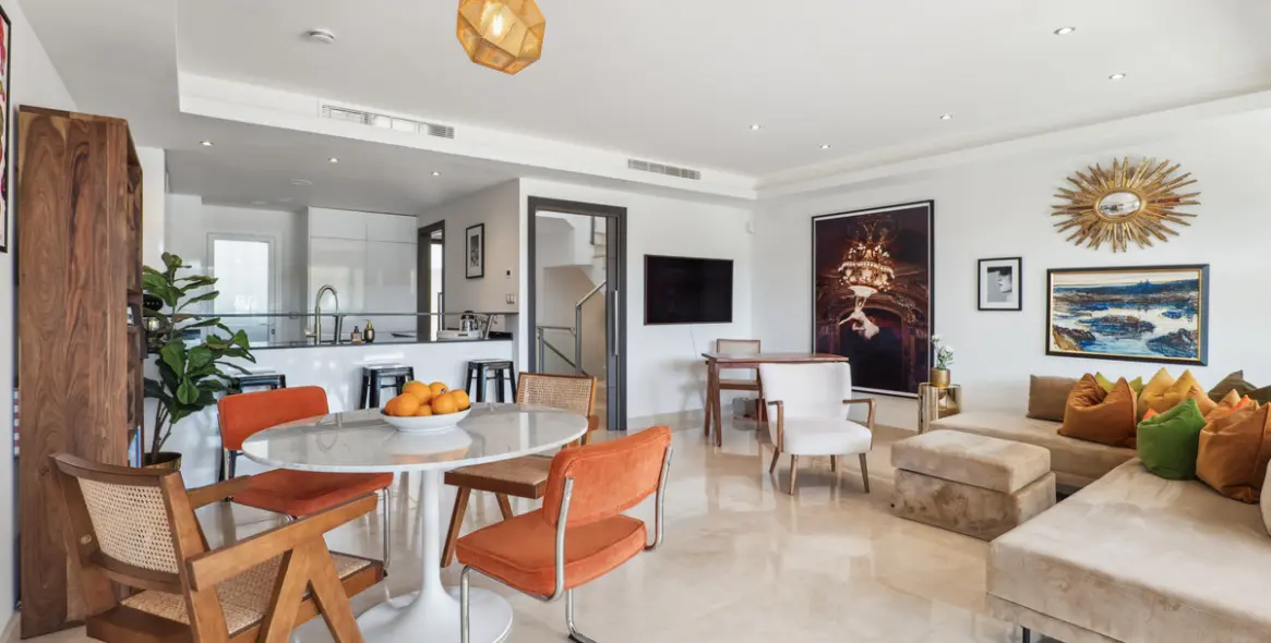 Sale of townhouse in Marbella (district The Golden Mile) 4