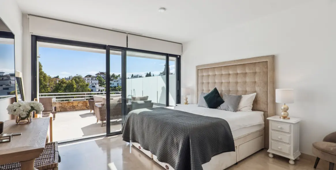 Sale of townhouse in Marbella (district The Golden Mile) 7