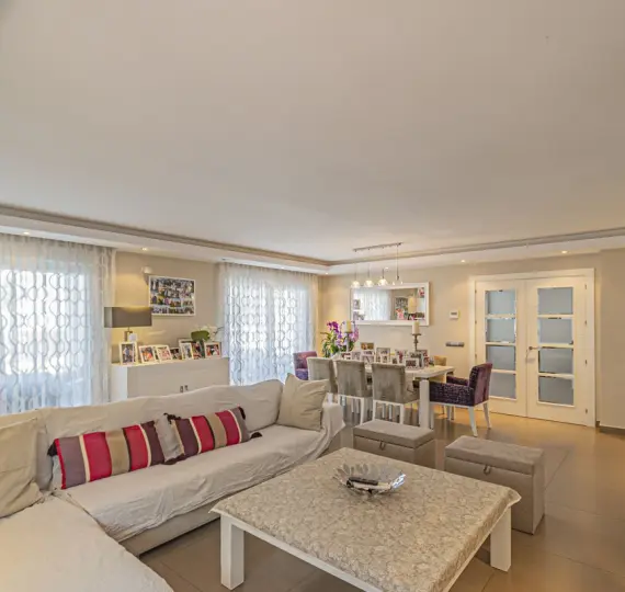 Venta de villa independiente en San Pedro de Alcántara