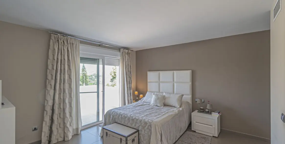 Venta de villa independiente en San Pedro de Alcántara 4