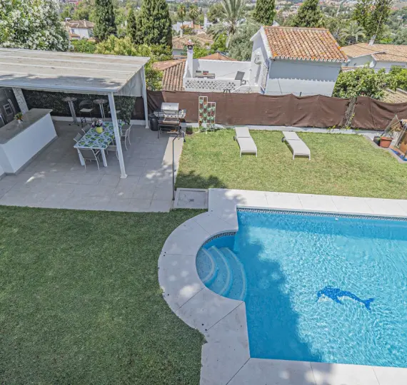 Venta de villa independiente en San Pedro de Alcántara