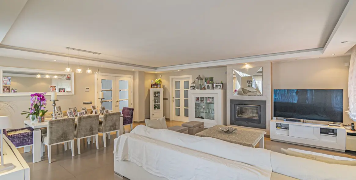 Venta de villa independiente en San Pedro de Alcántara 6