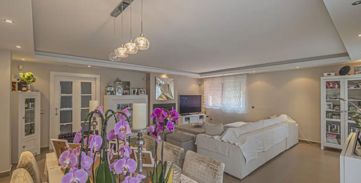 Venta de villa independiente en San Pedro de Alcántara 9