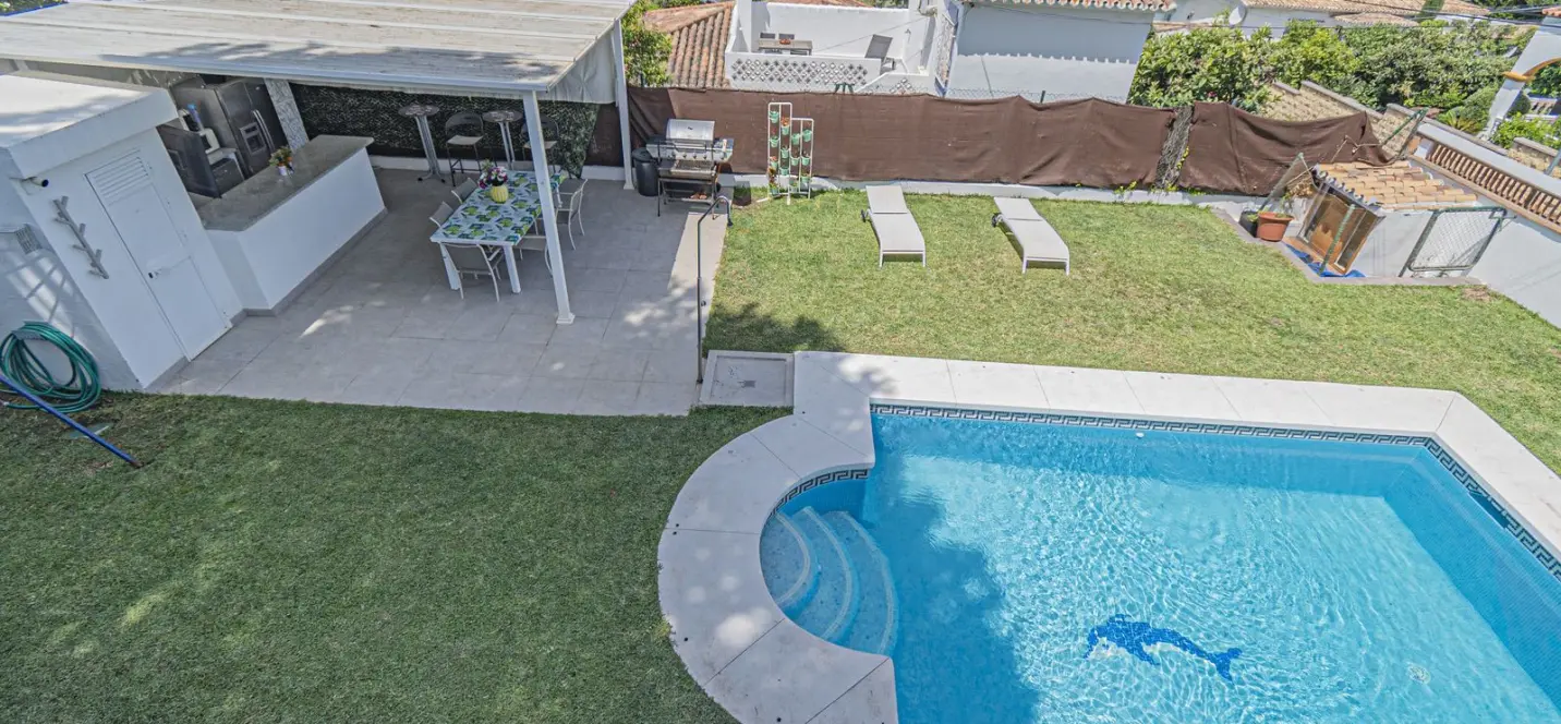 Venta de villa independiente en San Pedro de Alcántara 4