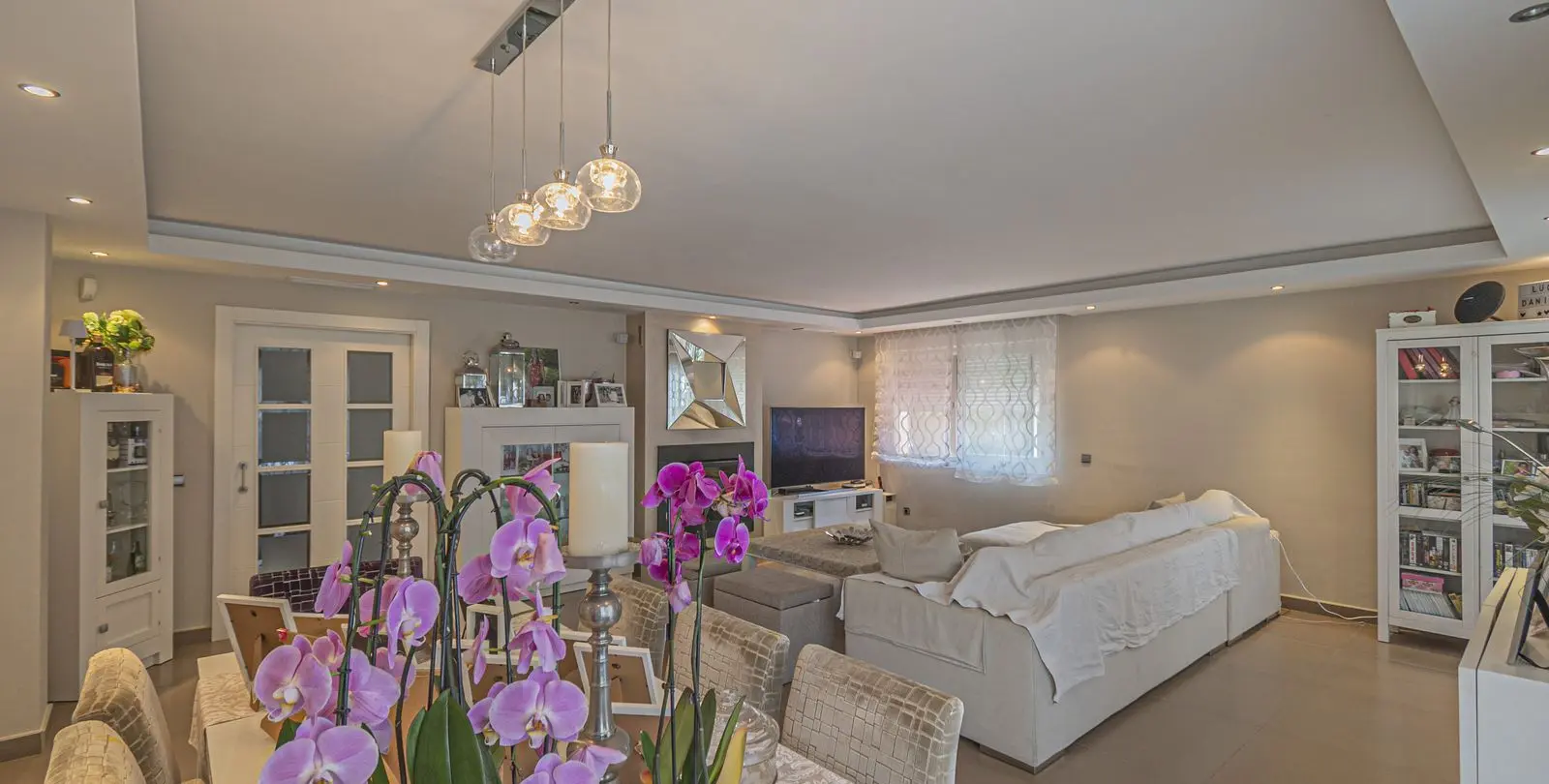 Продажа  отдельно стоящей виллы в San Pedro de Alcántara 9