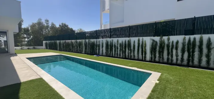 Venta de villa independiente en Atalaya 1