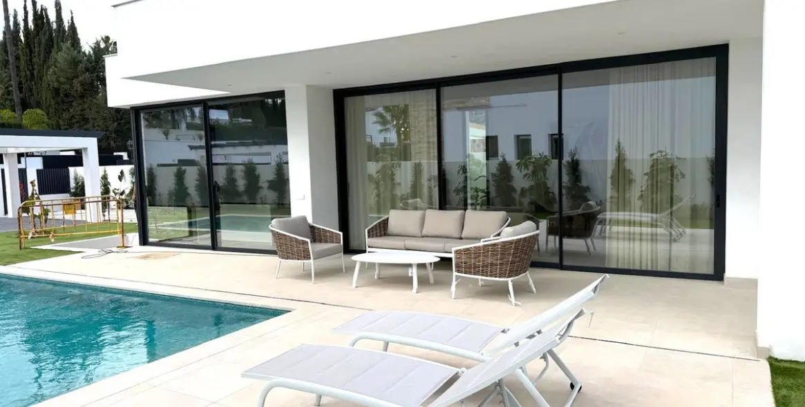 Продажа  отдельно стоящей виллы в Atalaya 19