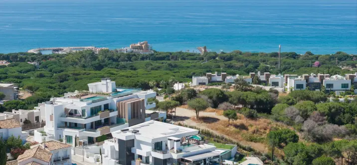 Продажа апартаментов на первом этаже в Cabopino 1