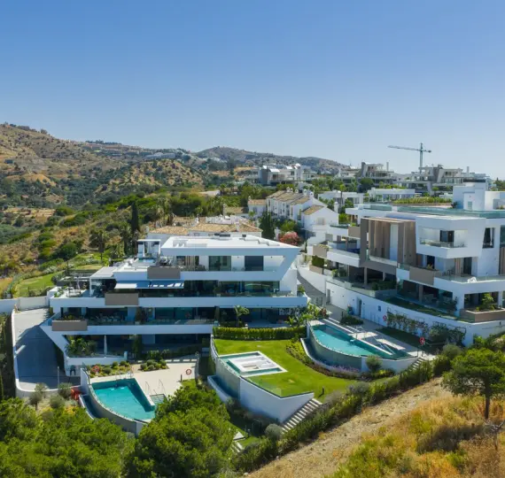 Продажа апартаментов на первом этаже в Cabopino