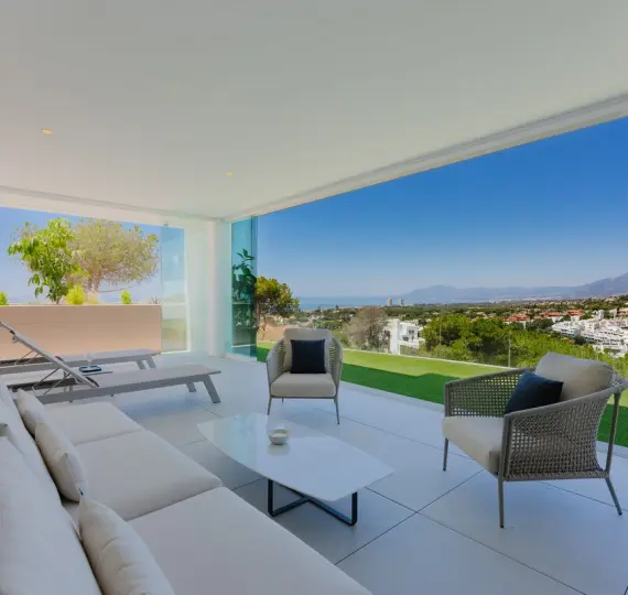 Продажа апартаментов на первом этаже в Cabopino