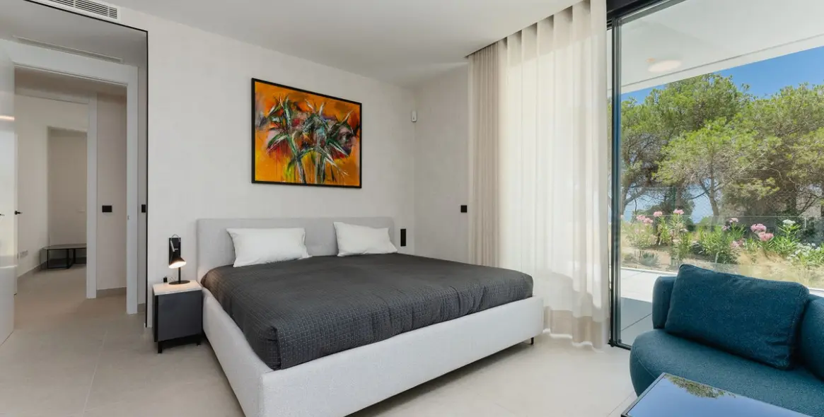 Sale of ground floor apartment in Cabopino 15