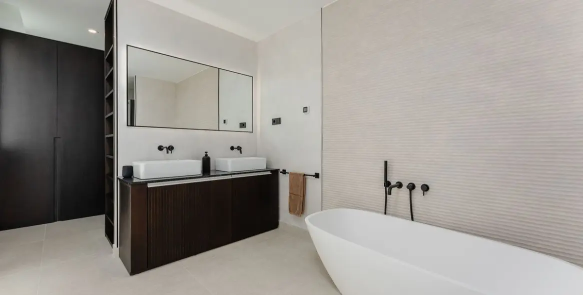 Sale of ground floor apartment in Cabopino 18