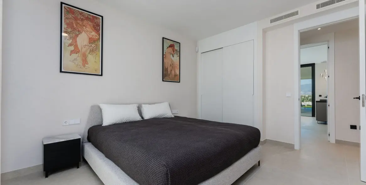 Sale of ground floor apartment in Cabopino 20