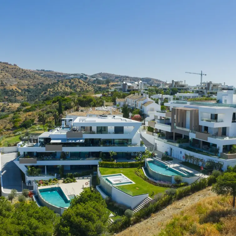Sale of ground floor apartment in Cabopino