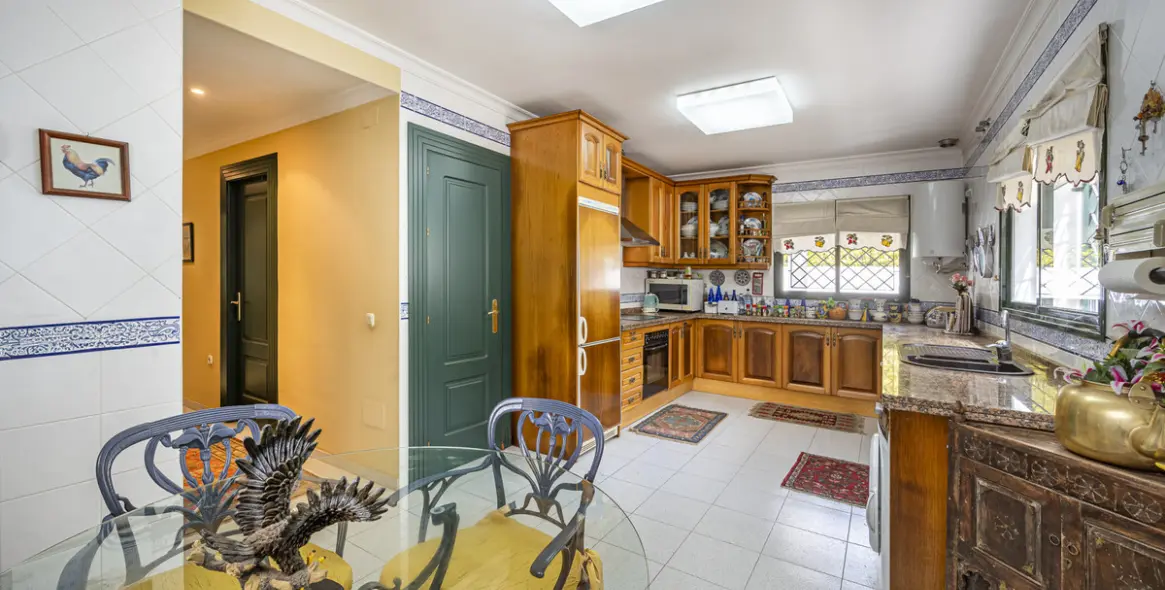 Sale of detached villa in Marbella (district Nagüeles) 9