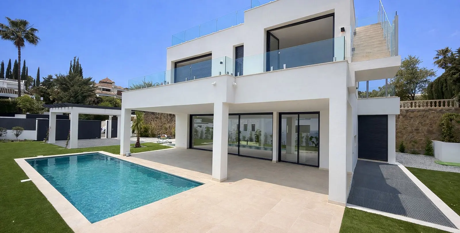 Venta de villa independiente en New Golden Mile 4