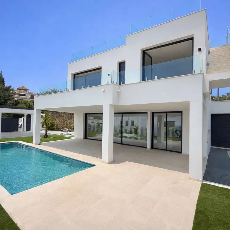 Venta de villa independiente en New Golden Mile