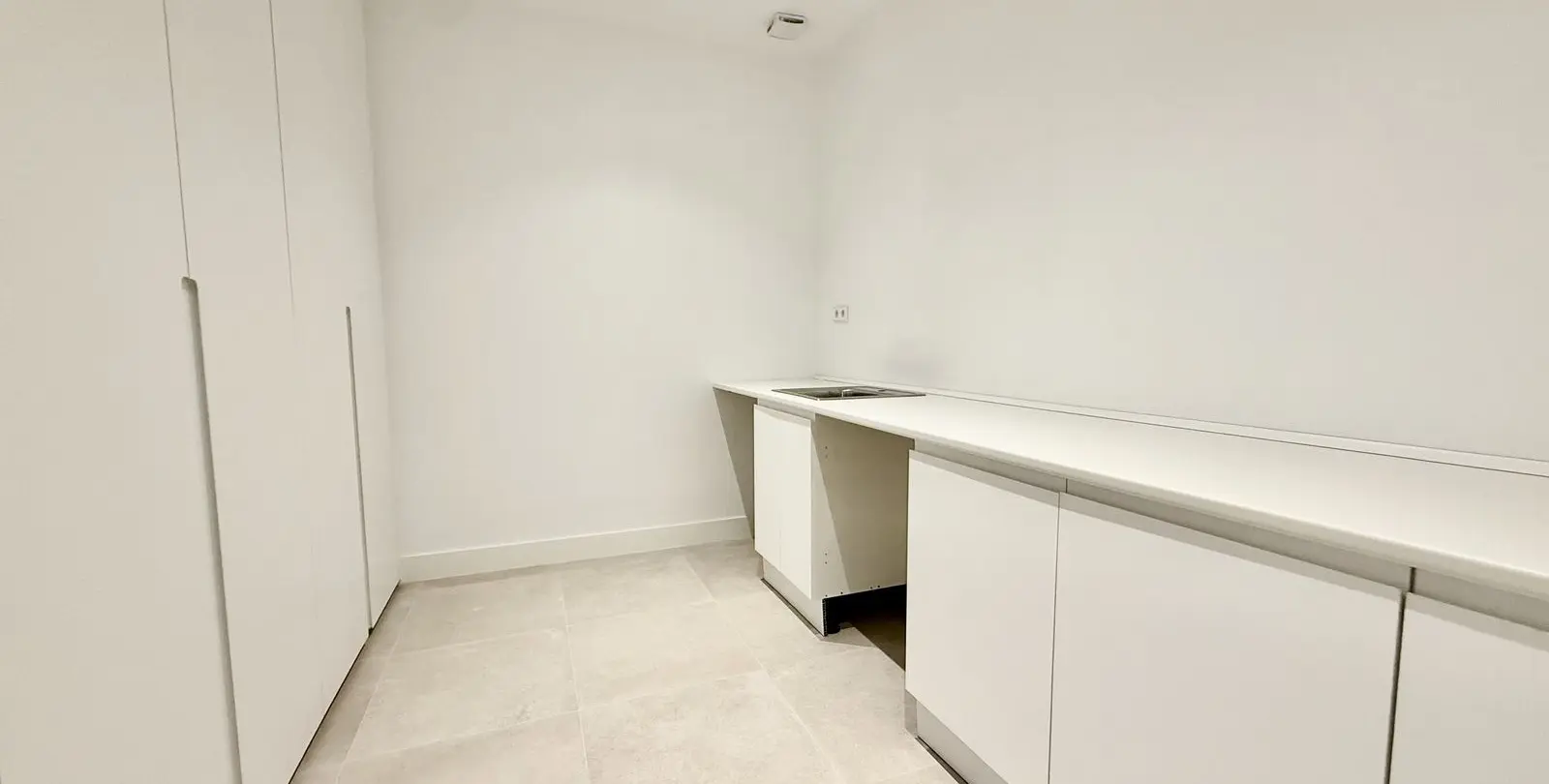 Venta de villa independiente en New Golden Mile 42