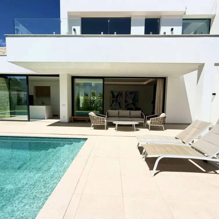 Venta de villa independiente en New Golden Mile