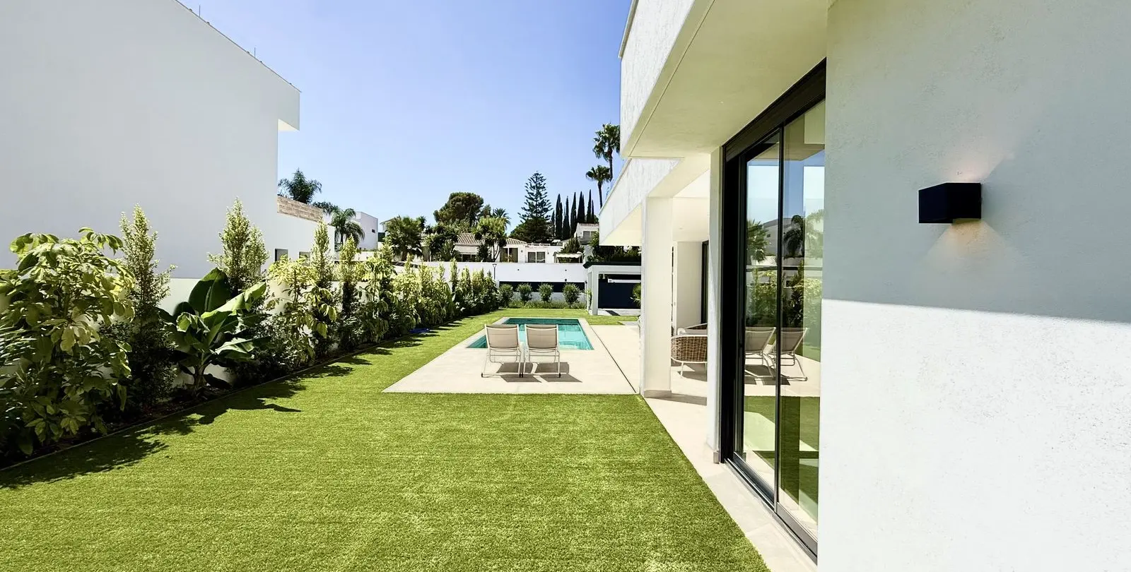Venta de villa independiente en New Golden Mile 6