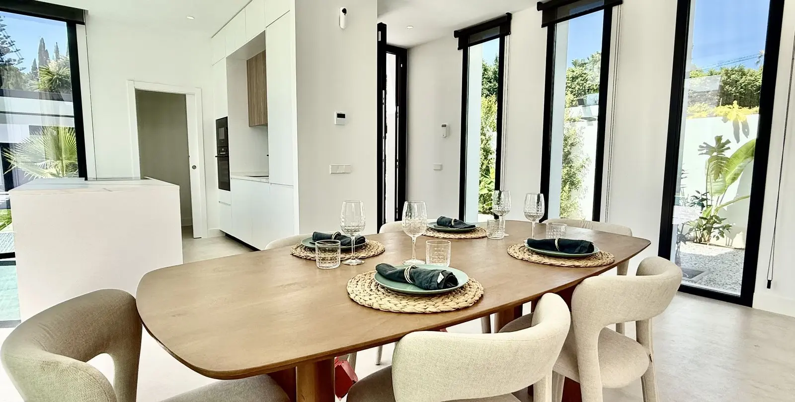 Venta de villa independiente en New Golden Mile 15