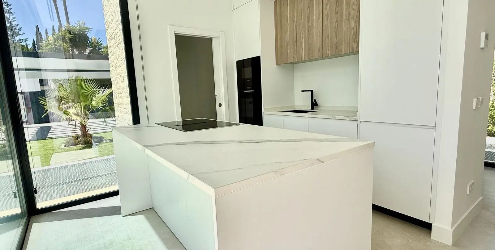 Venta de villa independiente en New Golden Mile 17