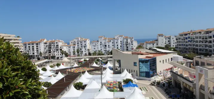 Long-term rent of penthouse in Puerto Banús 0