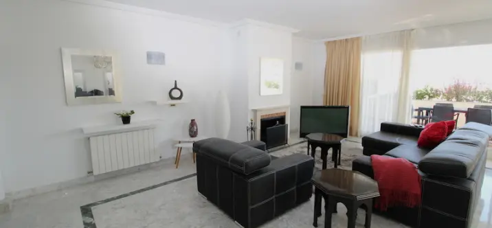 Long-term rent of penthouse in Puerto Banús 3