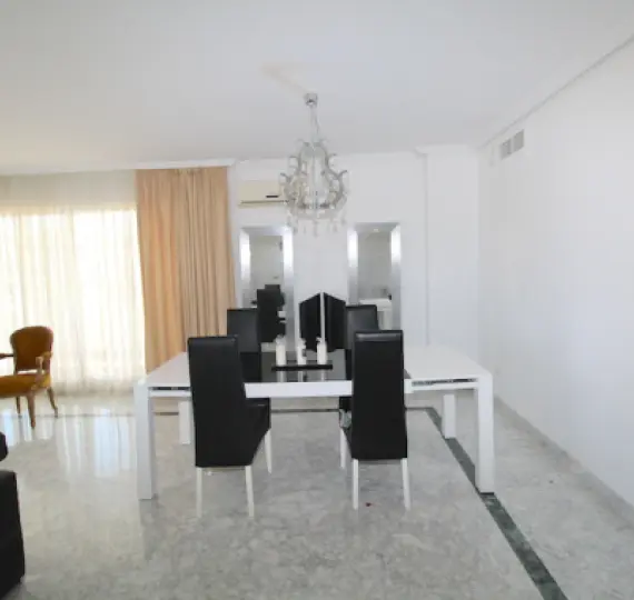Long-term rent of penthouse in Puerto Banús