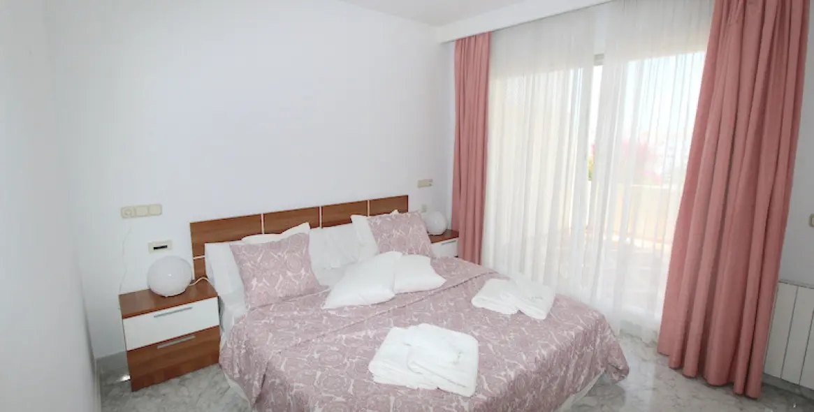 Long-term rent of penthouse in Puerto Banús 7