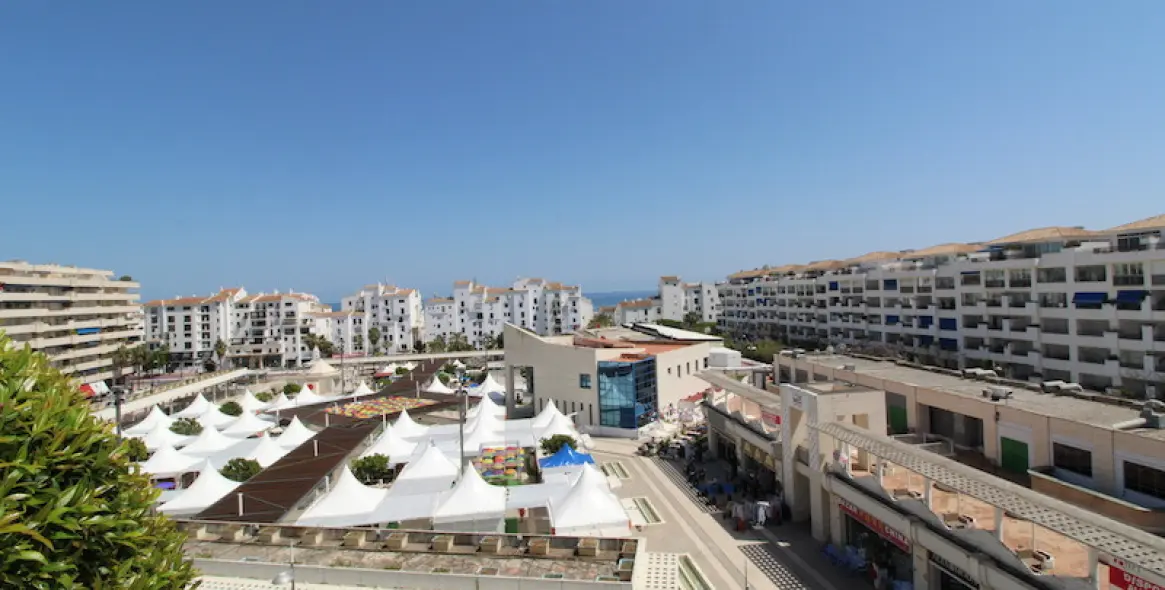 Long-term rent of penthouse in Puerto Banús 8