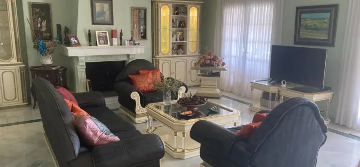 Sale of detached villa in Selwo 2