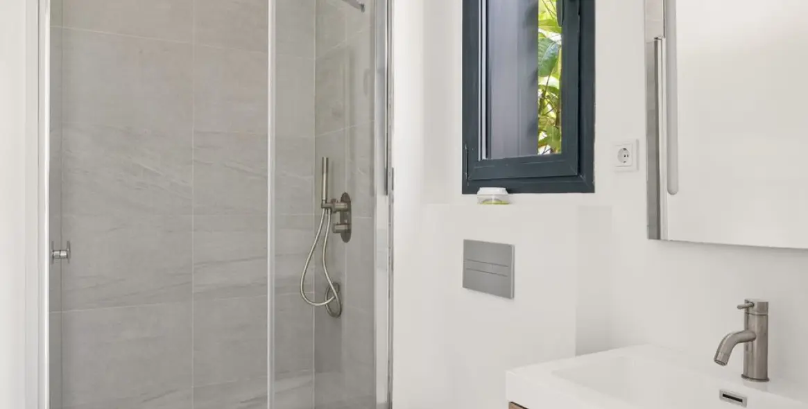 Продажа дома на две семьи в Río Real 15