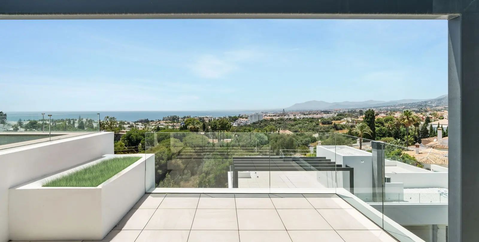 Venta de casa pareada en Río Real 1