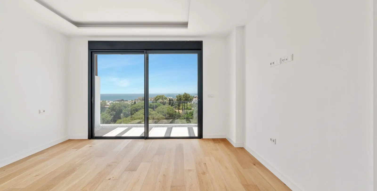 Venta de casa pareada en Río Real 8