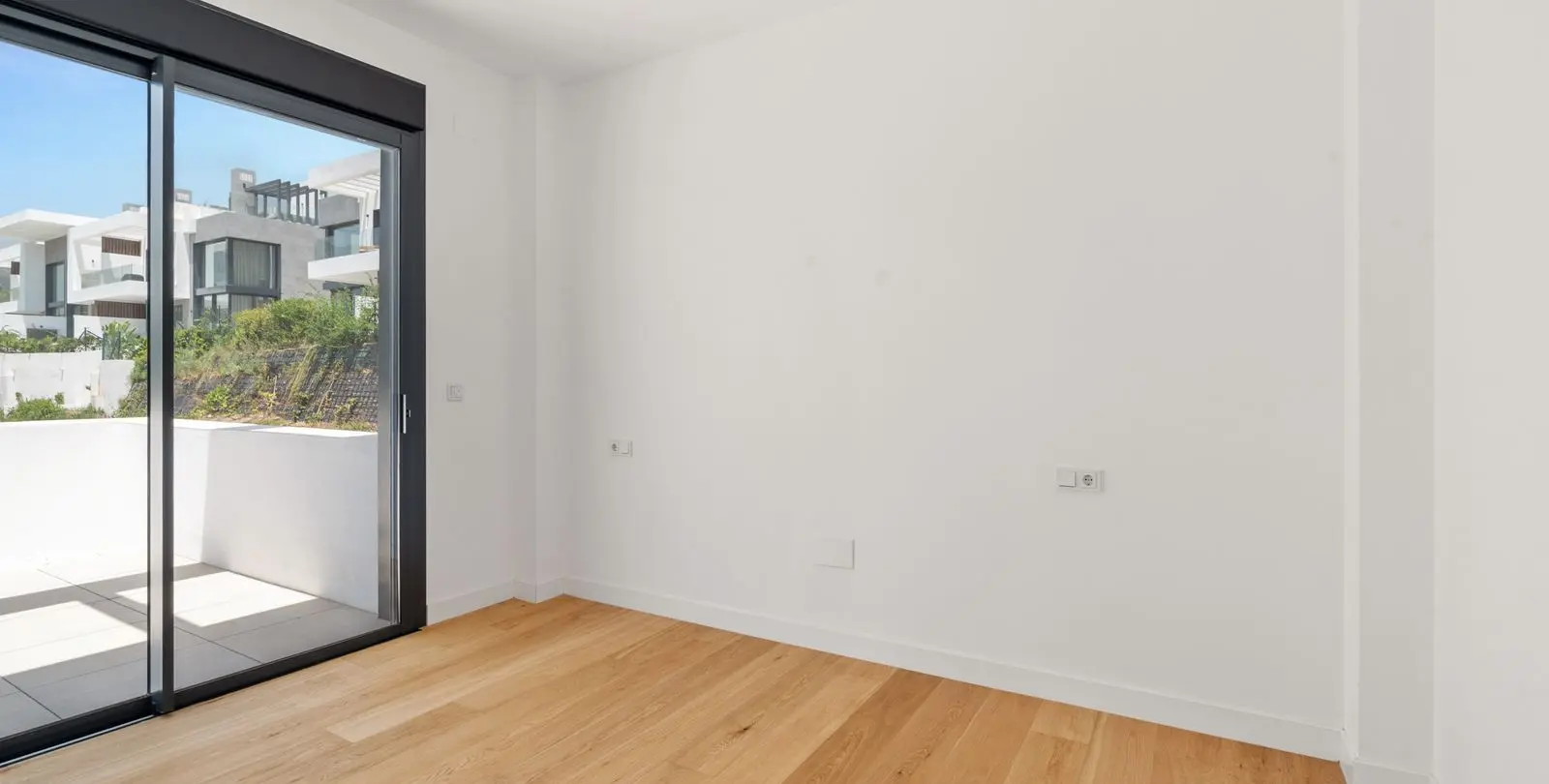Venta de casa pareada en Río Real 12