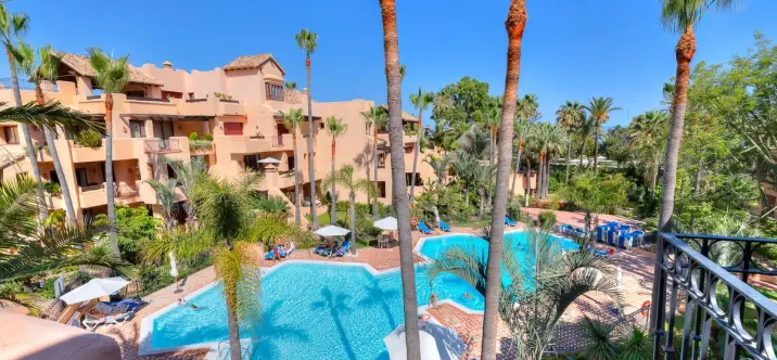 Venta de ático en San Pedro de Alcántara 2