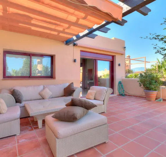 Venta de ático en San Pedro de Alcántara