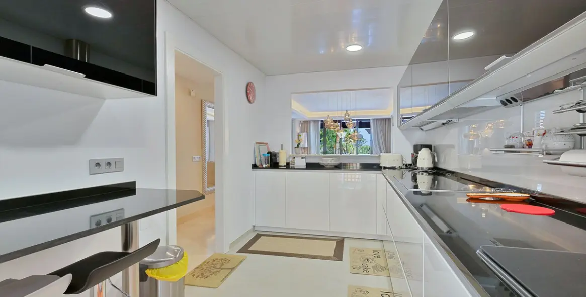 Продажа пентхауса в San Pedro de Alcántara 11