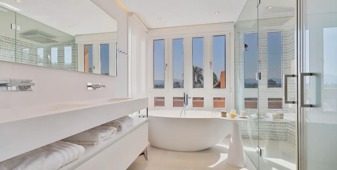 Sale of penthouse in San Pedro de Alcántara 21