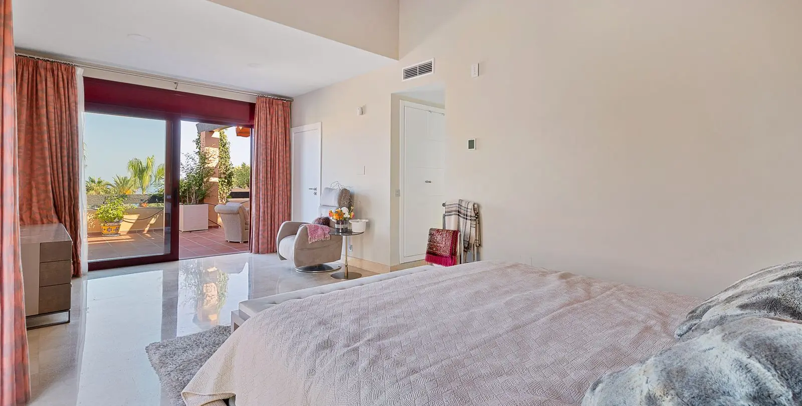 Продажа пентхауса в San Pedro de Alcántara 12