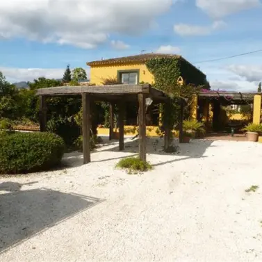 Venta de villa independiente en Estepona