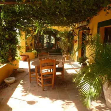 Venta de villa independiente en Estepona