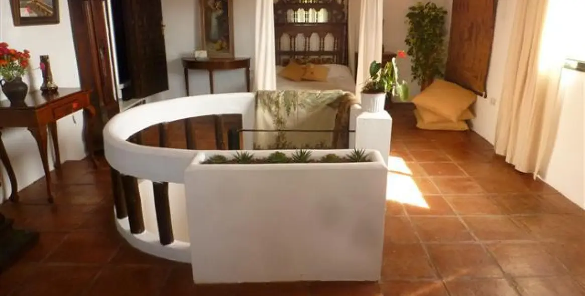 Venta de villa independiente en Estepona 18