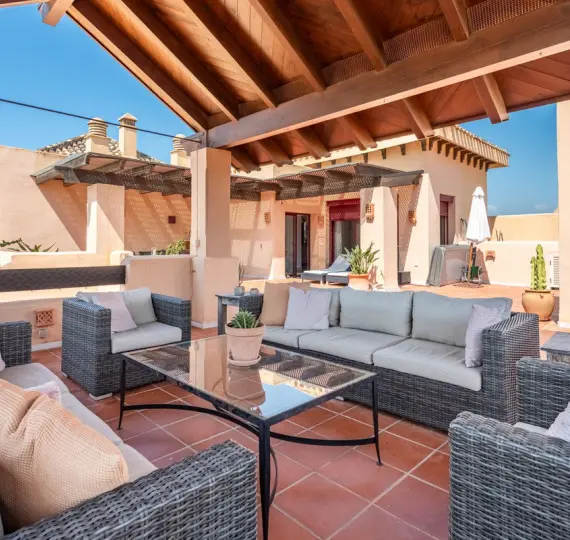 Venta de ático en San Pedro de Alcántara