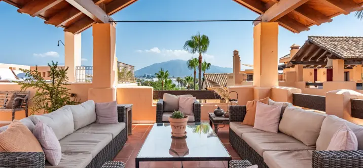 Venta de ático en San Pedro de Alcántara 4