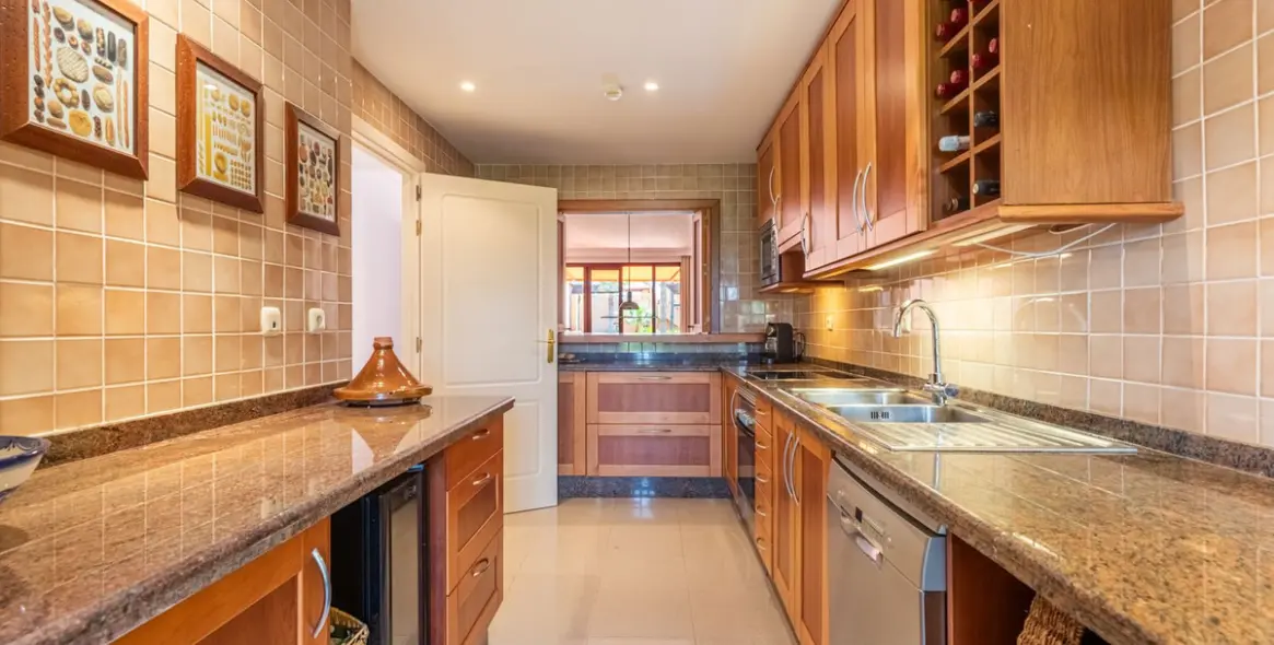 Продажа пентхауса в San Pedro de Alcántara 18